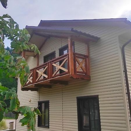 Гірська Роса Apartment Verkhniy Yasenov Exterior photo